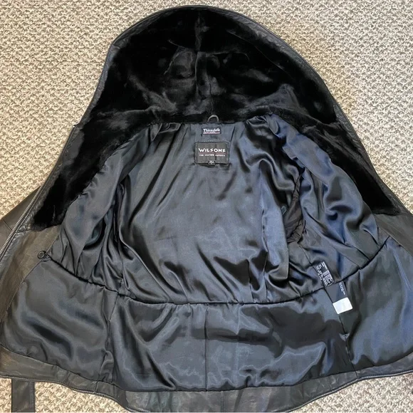 Wilsons Leather Hooded Belted Biker Jacket with Thinsulate Thermal Insulation - Picture 6 of 16